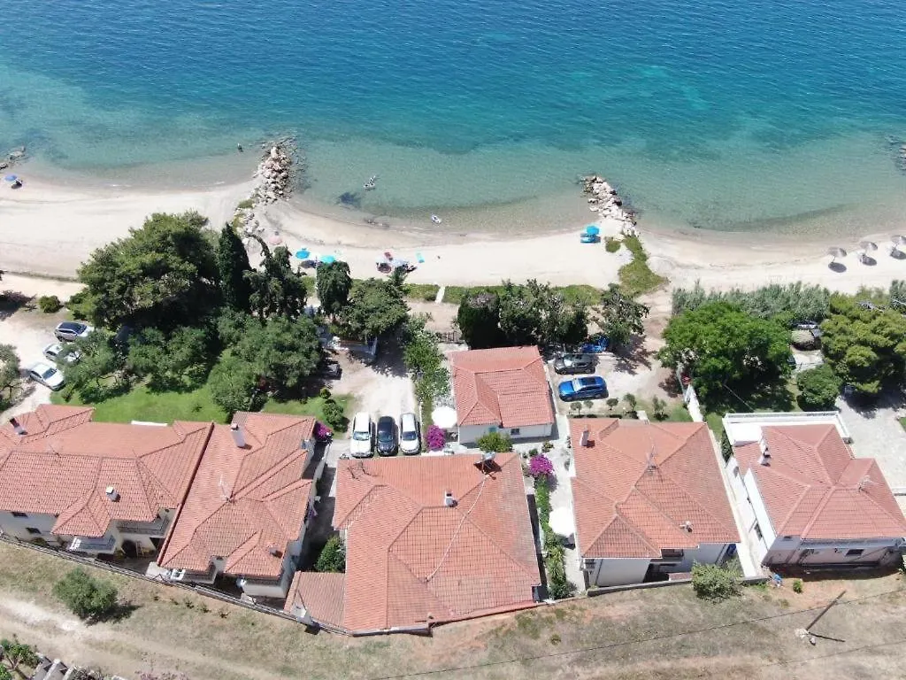 Porto Almira Beachfront Apartments Nikiti  0*, Nikiti (Sithonia) Greece